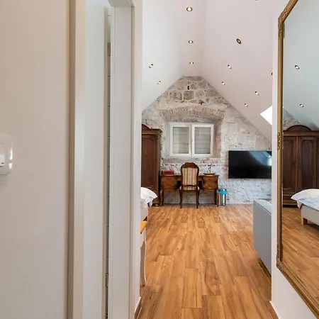 Providenca Guest house